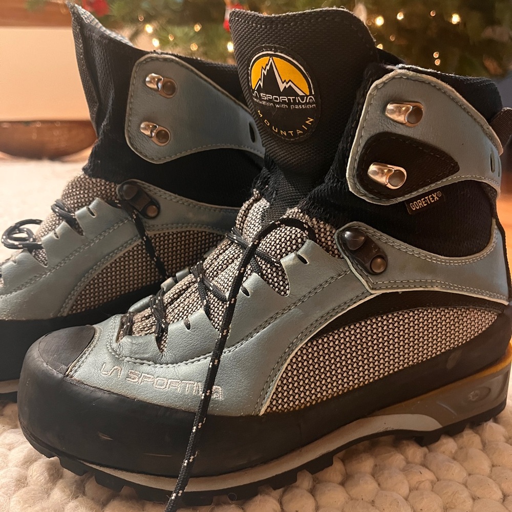 La Sportiva Mountaineering Boots